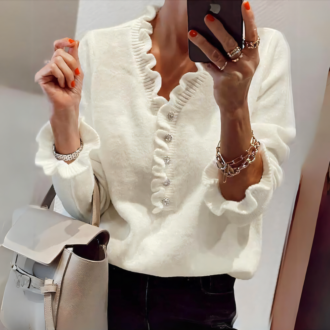 Zachte Trui Met Rufflekraag En Sierknopen – Vrouwelijke Chic Voor Elke Dag