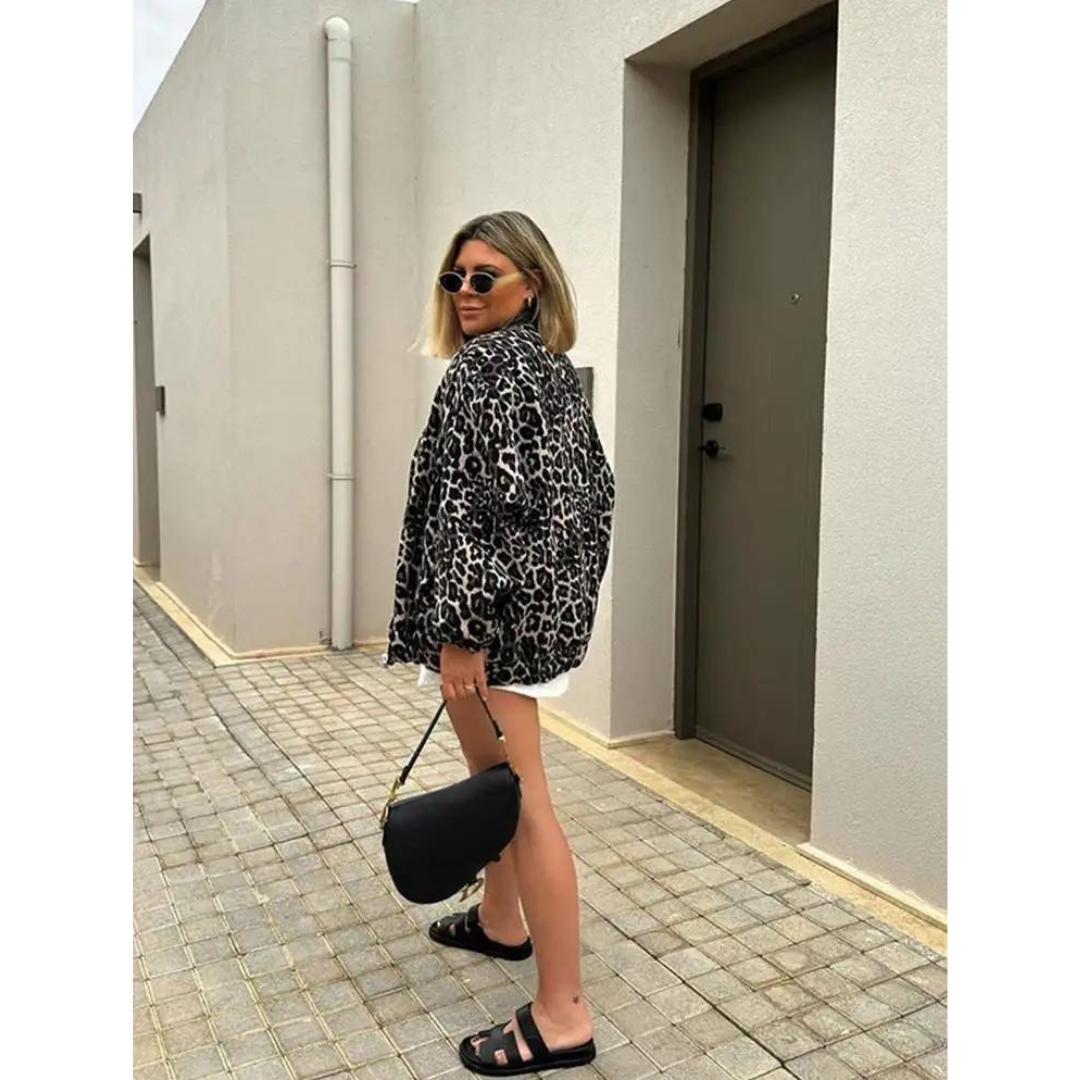 Luchtige Teddy Bomber Met Luipaardprint – Trendy Oversized Jas Voor Lente, Herfst & Koele Zomeravonden