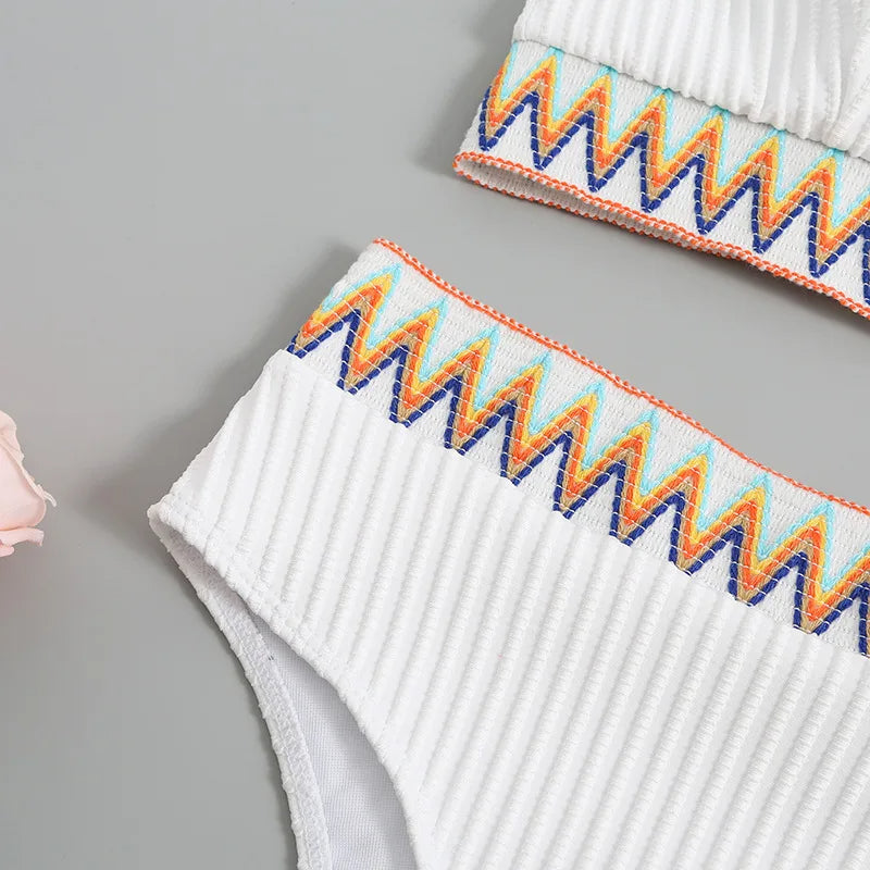 Bikini voor dames – ribstof met zigzagband, hoge taille & crop top – zomer en strand