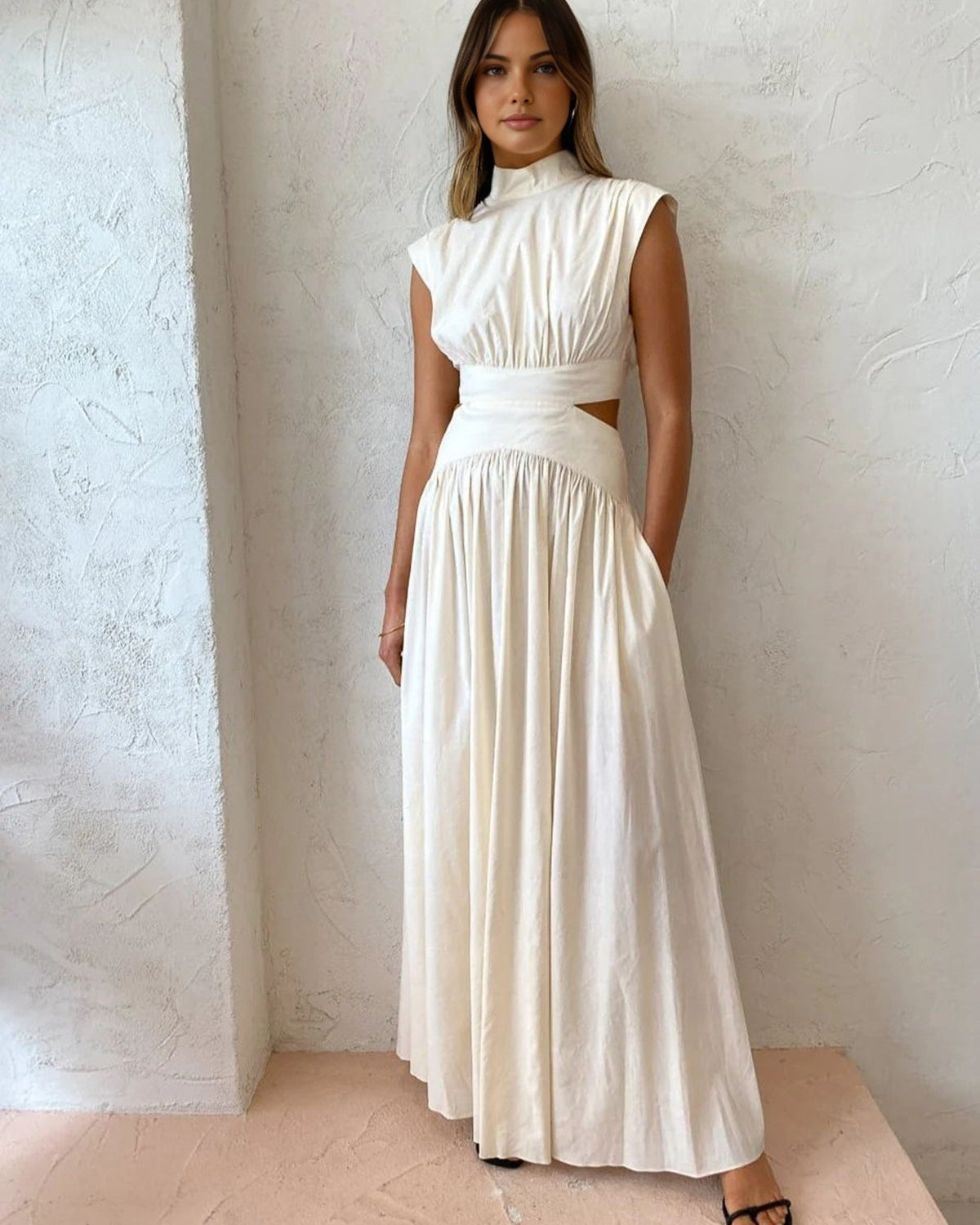 Elegante Mock Neck Cut Out Lange Jurk Voor Modebewuste Vrouwen – Gemaakt Van Luxe Stof, Verfijnde Snit & Ideaal Voor Feestelijke Gelegenheden.