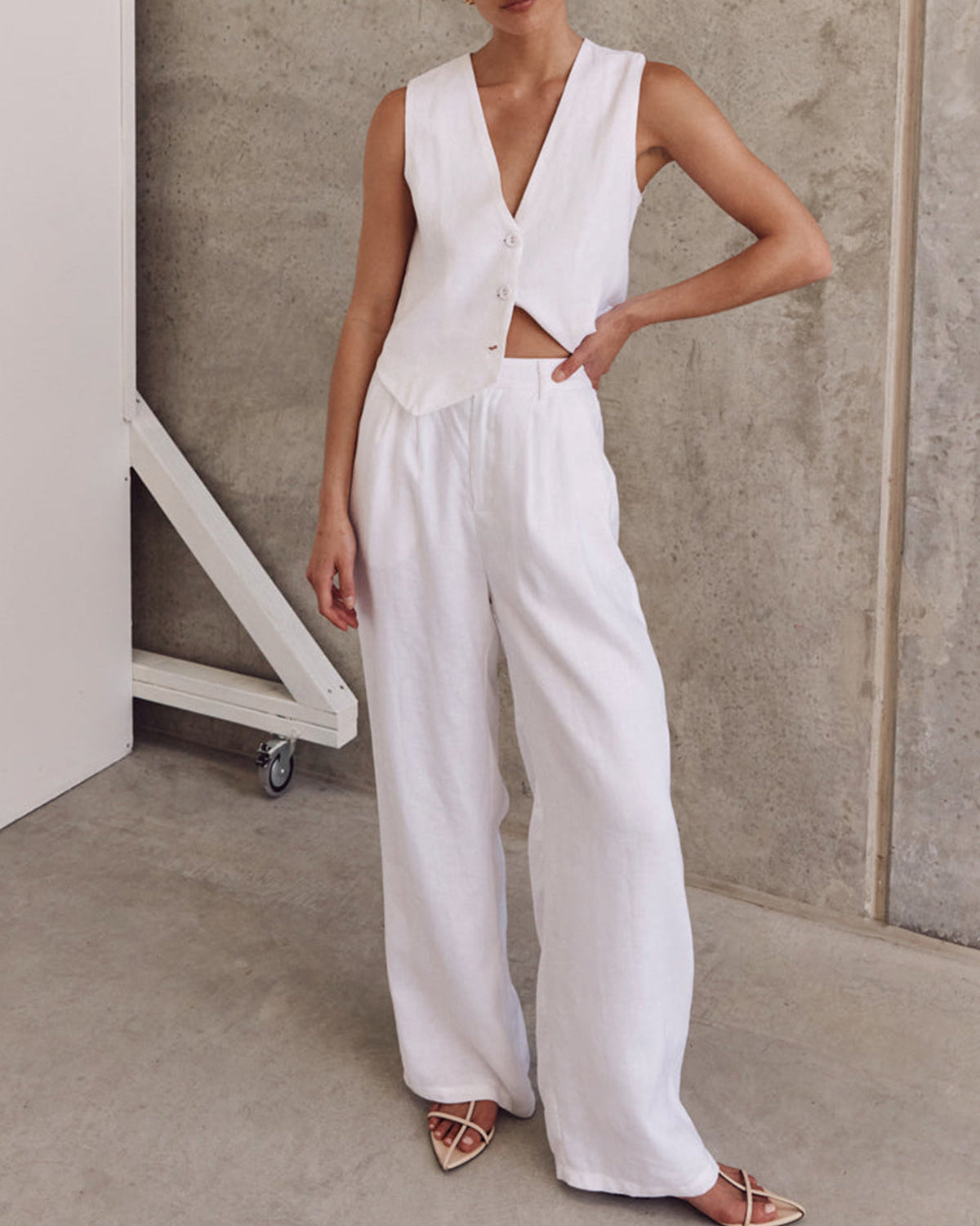 Linnenlook Set Voor Dames – Mouwloos Gilet, Wijde Broek & Zomerse Pasvorm