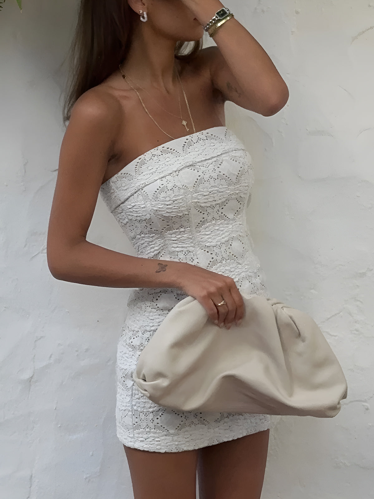 Strapless Kanten Mini Jurk Voor Dames – Getailleerd, Zomerproof & Elegant