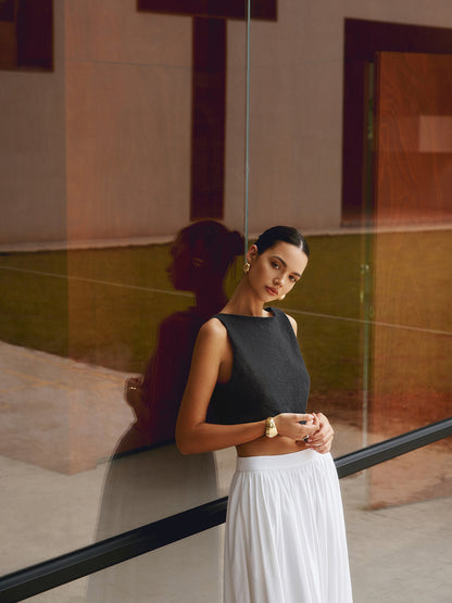 Stijlvolle Katoenen Mix Crop Tanktop Voor Modebewuste Vrouwen – Ademend Materiaal, Trendy Snit & Perfect Voor Zomerse Avonden.