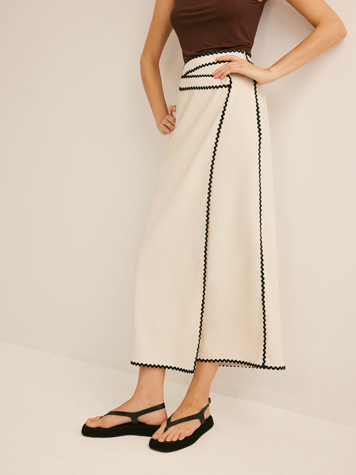 Elegante Midi Rok Van Katoen En Linnen Voor Modebewuste Vrouwen – Ademend, Lichtgewicht & Perfect Voor Zomerse Outfits En Speciale Gelegenheden.