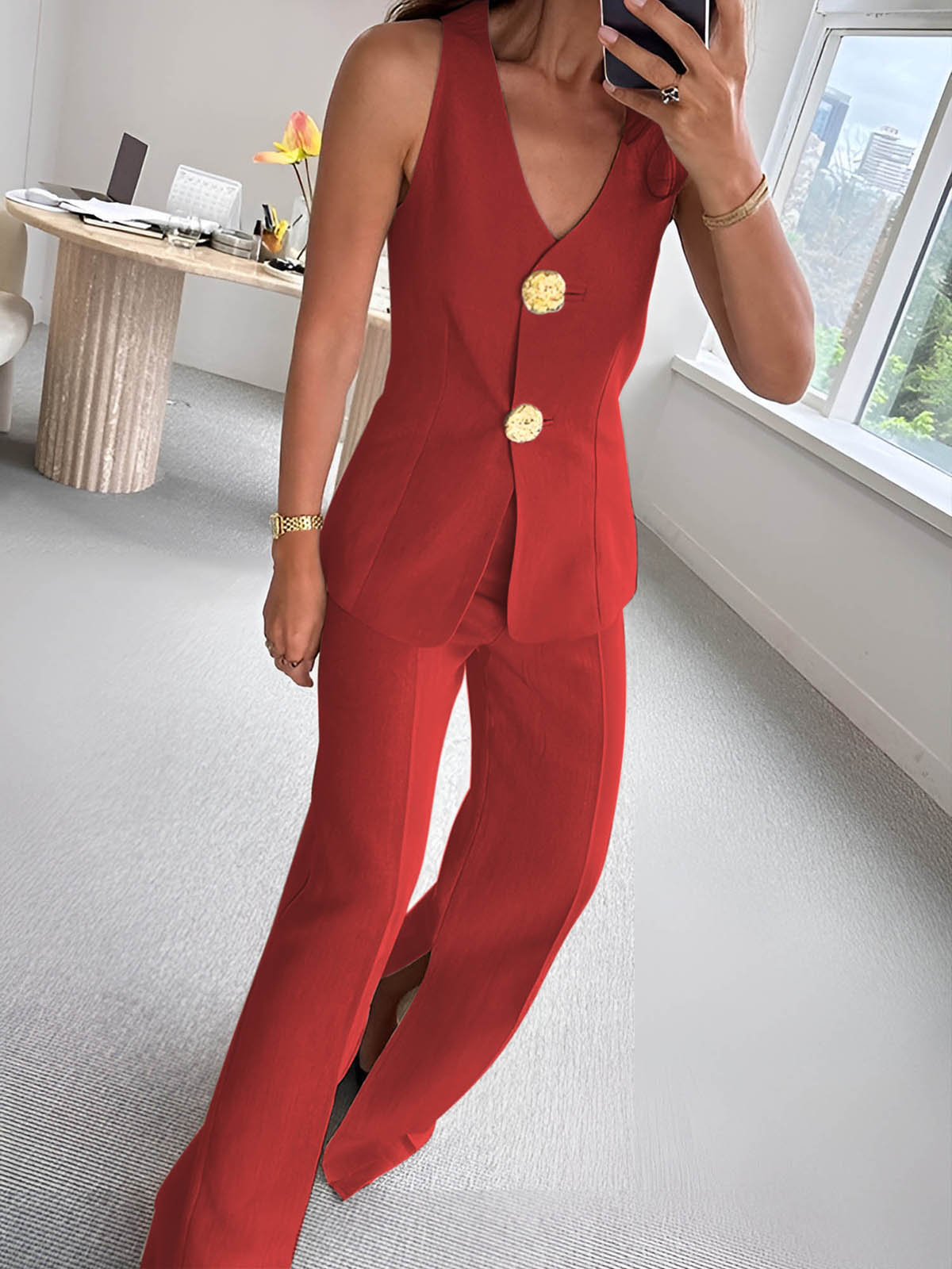 Stijlvolle Split Mouwloze Broek Set Voor Modebewuste Vrouwen – Elegant Design, Comfortabele Pasvorm & Ideaal Voor Zomerse Uitjes.
