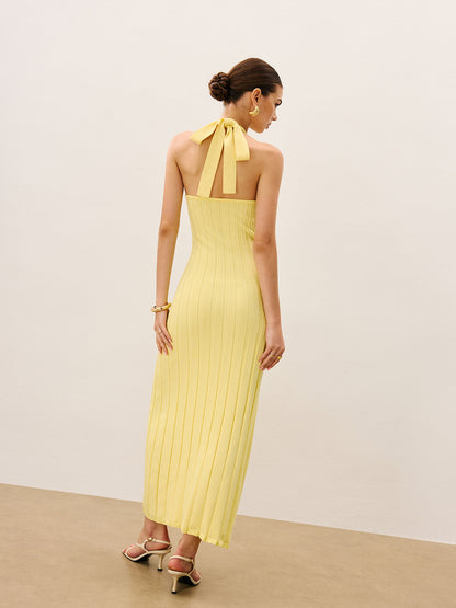 Elegante Halter Nek Jurk Voor Modebewuste Vrouwen – Ribbels, Gebreid Materiaal & Perfect Voor Zomerse Avonden.