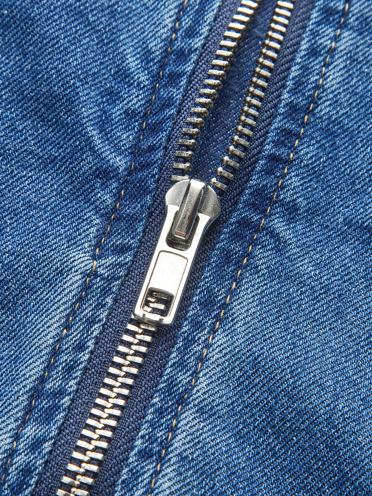 Denim Jurk Met Sweetheart Kraag Voor Vrouwen – Elegante Snit, Tijdloos Blauw & Perfect Voor Casual Uitjes Of Speciale Gelegenheden.