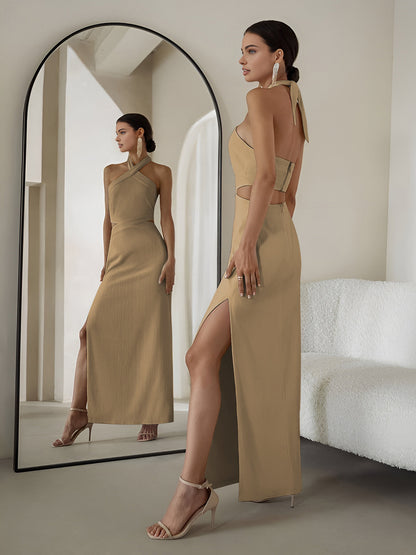 Elegante Crisscross Cutout Halter Maxi Jurk Voor Modebewuste Vrouwen – Stretchy Knit, Speelse Splits & Een Verleidelijk Silhouet Voor Elke Gelegenheid.