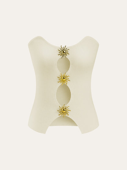 Gebreid Sweater Vest Voor Modebewuste Vrouwen – Elegant Metalen Uitsnijdingen, Verfijnde Textuur & Perfect Voor Lagen Over Stijlvolle Outfits.