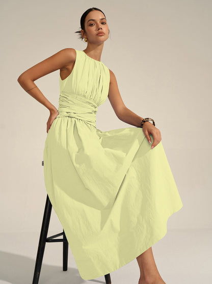 Elegante Gerimpelde Taille Maxi Jurk Voor Modebewuste Vrouwen – Ademend Katoen, Tijdloze Zwart & Perfect Voor Zomerse Feestjes Of Dagelijkse Uitjes.