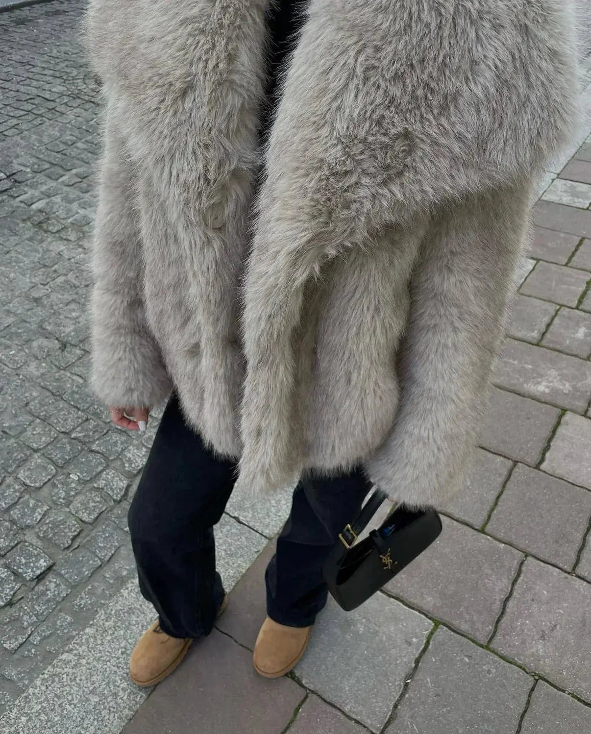 Dames Winterjas Met Luxe Faux Fur En Lange Pasvorm