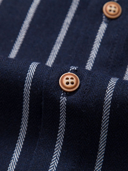 Gestreepte heren set met overhemd en broek – luchtig, stijlvol & veelzijdig voor voorjaar, zomer en herfst