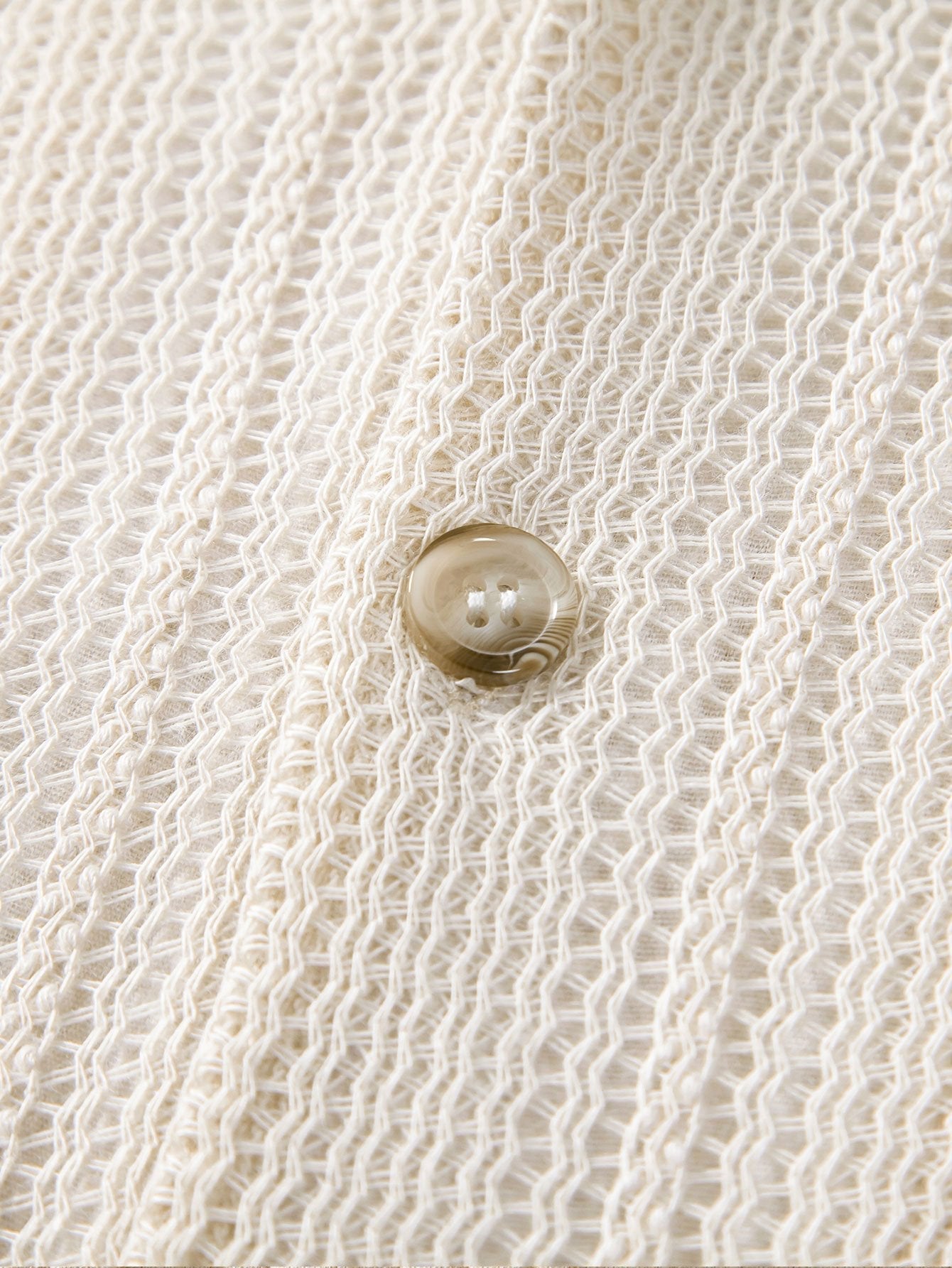 Zomerse heren set met opengewerkt overhemd en luchtige broek – ademend, relaxed & perfect voor vakantie