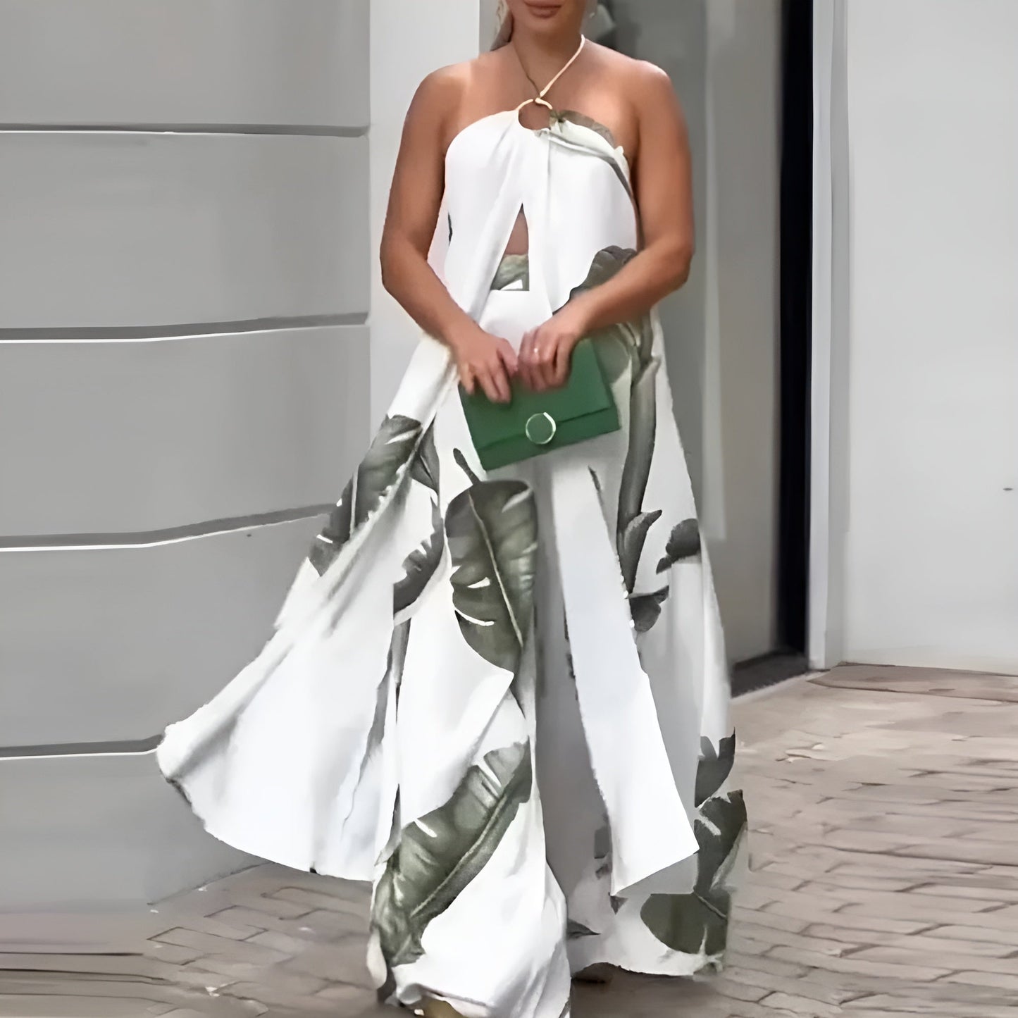 Tropische Dames Set Met Haltertop En Wijde Broek – Chique En Luchtig Voor Zomerse Dagen